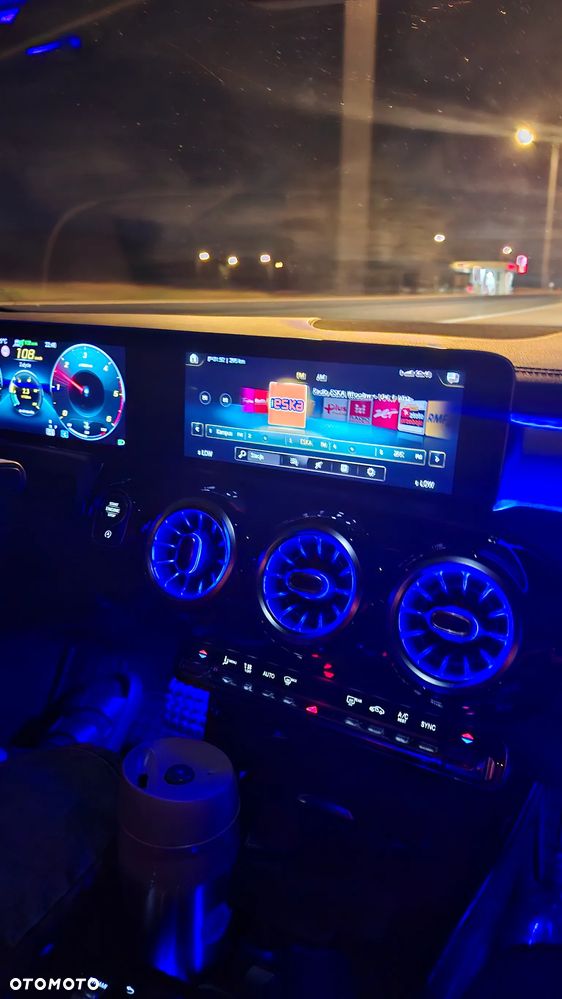 Mercedes-Benz CLA 220 d AMG Line 8G-DCT - 29