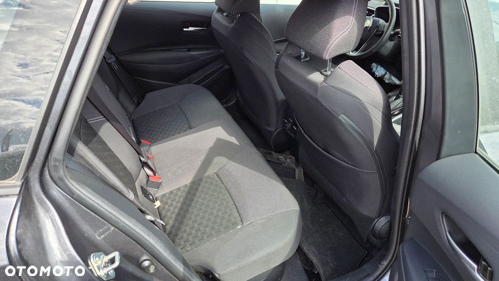 Toyota Corolla 1.8 Hybrid GPF Comfort - 16