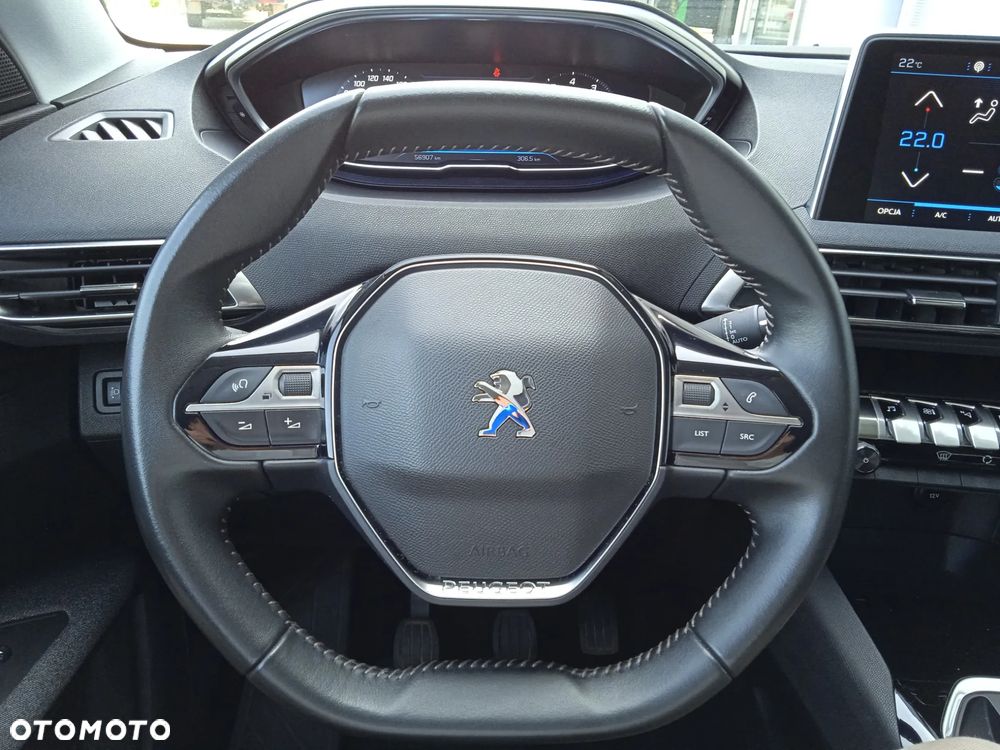 Peugeot 3008 1.2 PureTech Allure S&S - 29
