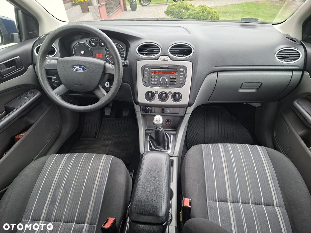Ford Focus 1.6 Amber X - 24