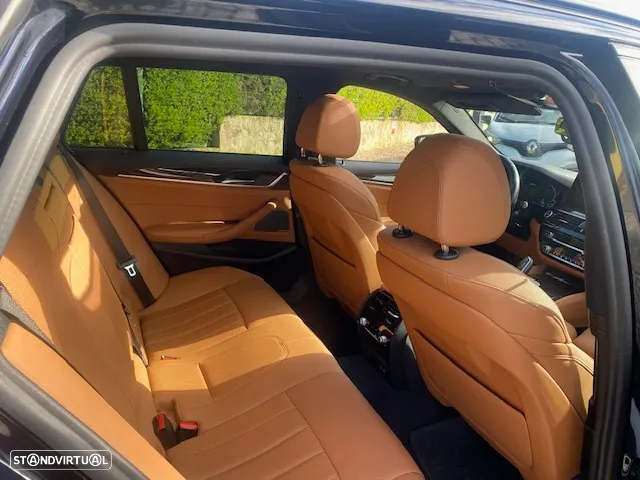 BMW 530 e Pack Desportivo M - 30