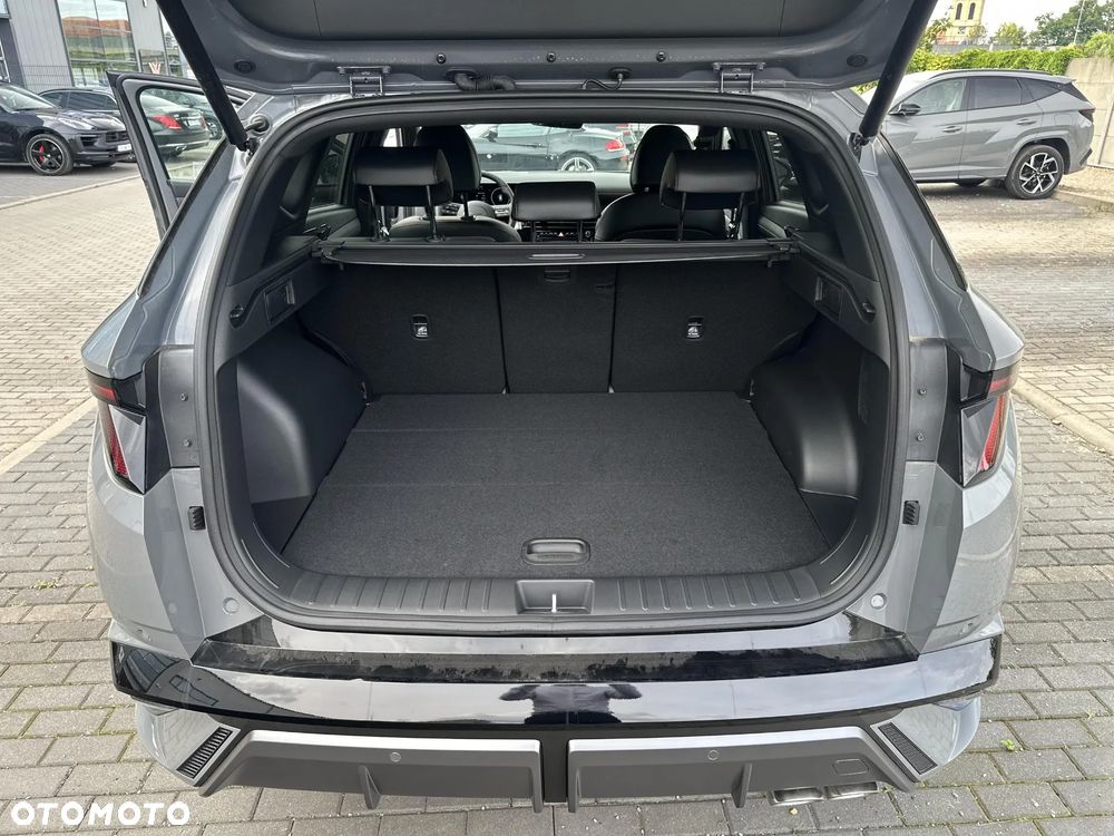 Hyundai Tucson 1.6 T-GDi HEV N-Line 4WD - 17