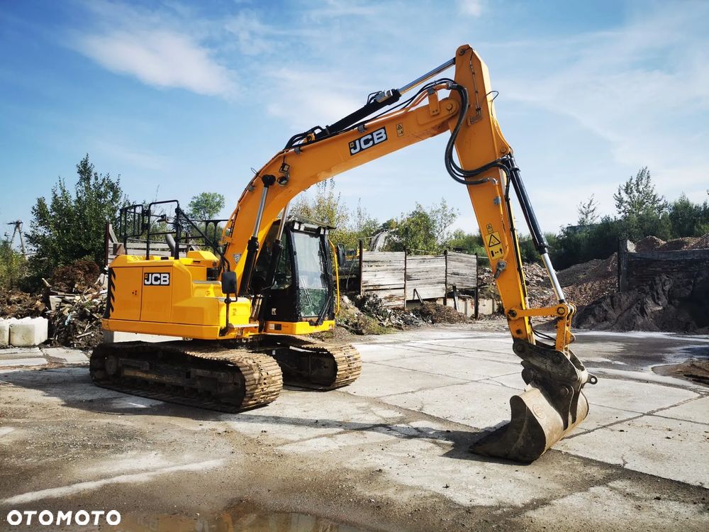 JCB 140 X LC 2021 ROK - 8