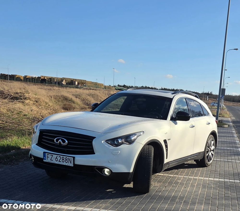 Infiniti QX70 3.0d AWD Ultimate - 9