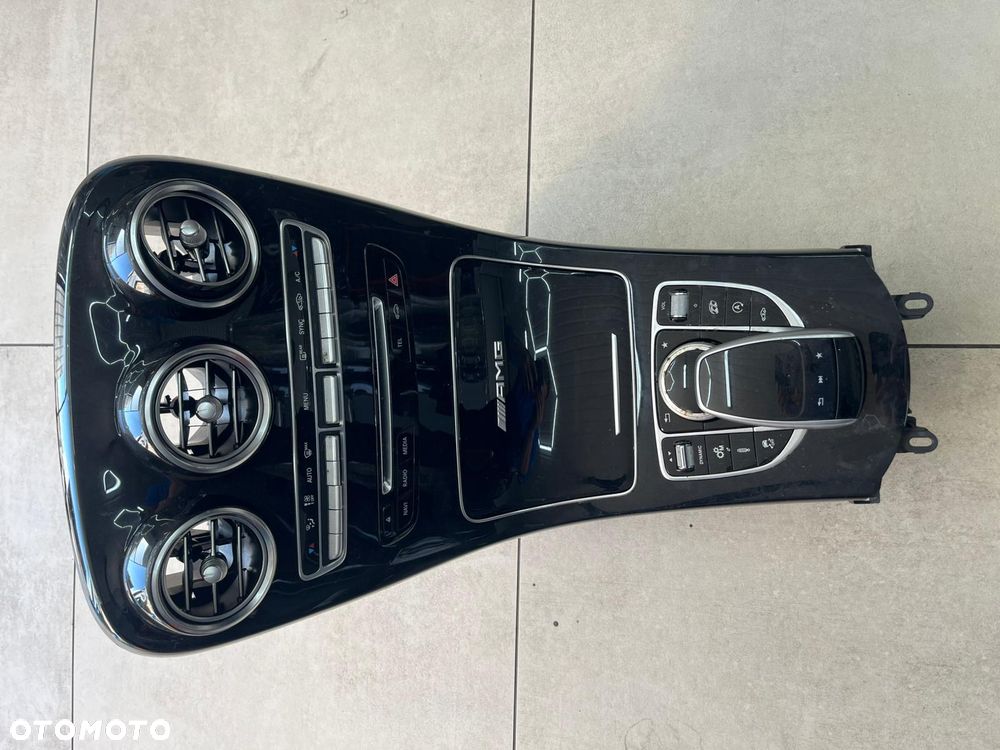 ELEMENTY WNĘTRZA MERCEDES GLC X253 2018 - 7