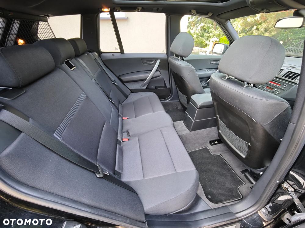 BMW X3 2.0i - 25