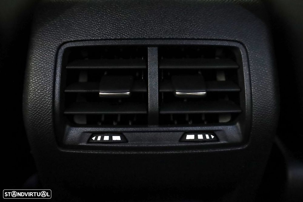 Peugeot 308 SW 1.2 PureTech GT EAT8 - 21