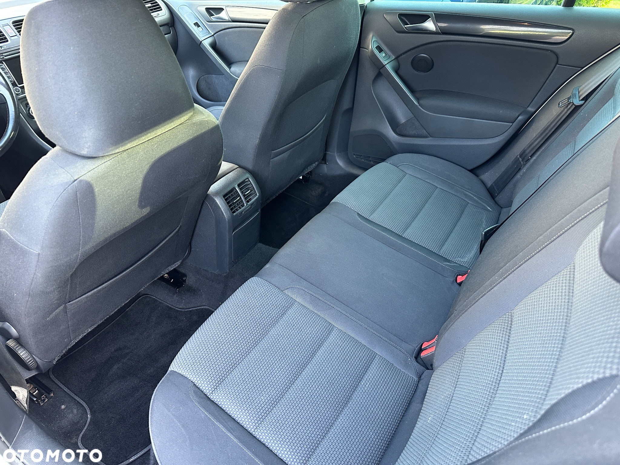 Volkswagen Golf VI 1.6 Comfortline - 10