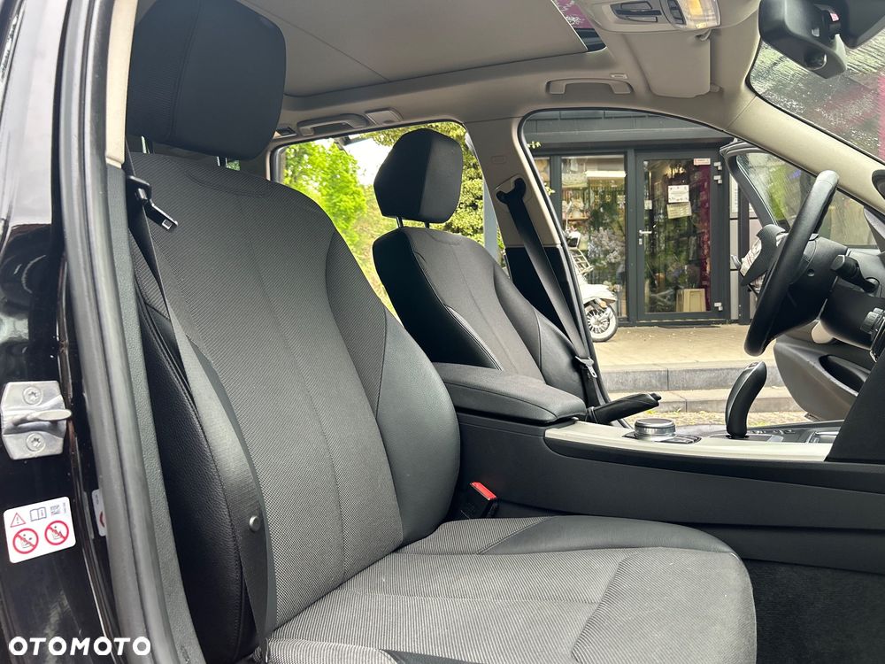 BMW Seria 3 318d Business Edition - 29
