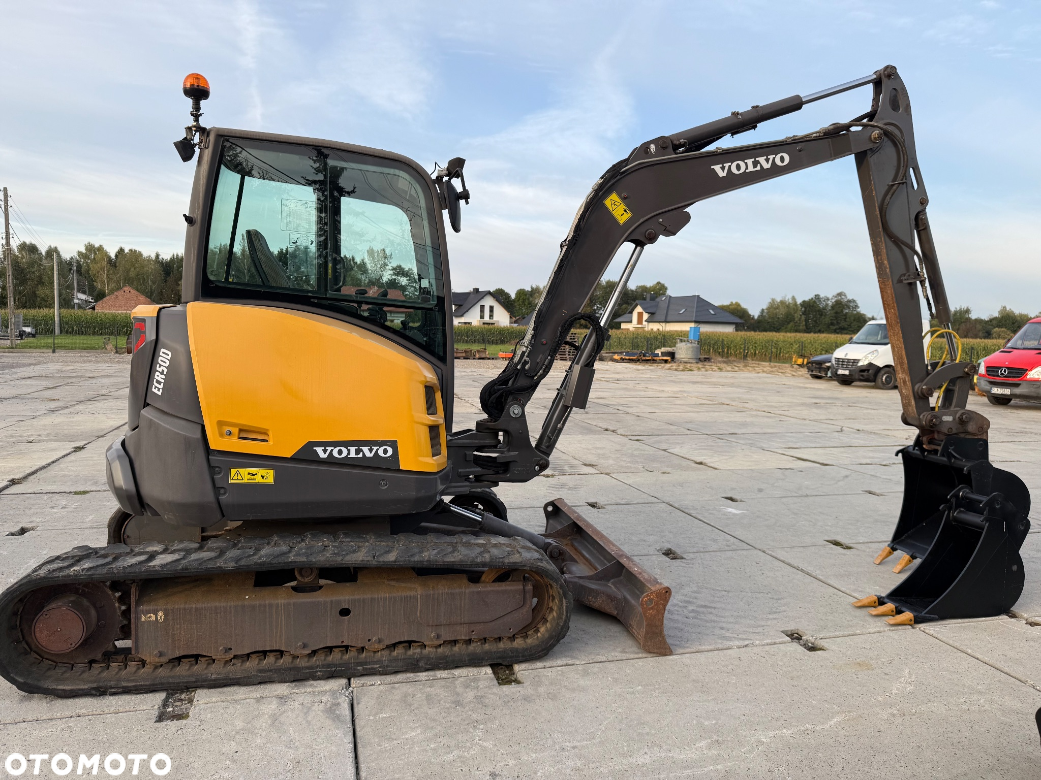 Volvo ECR50D - 9