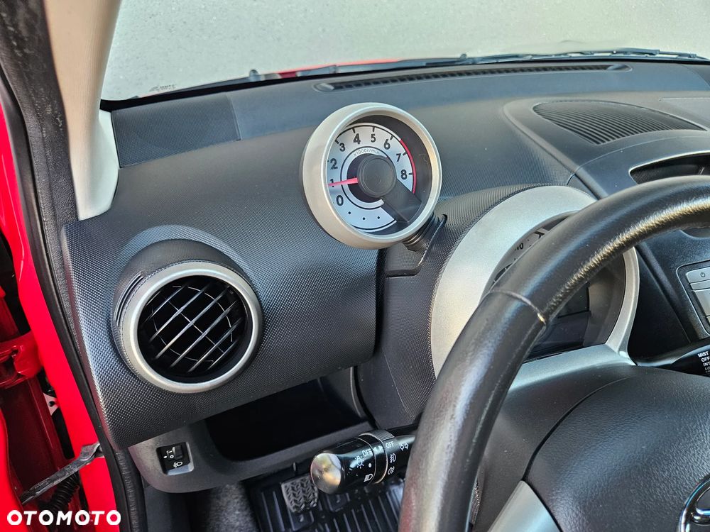 Toyota Aygo 1.0 VVT-i Luna EU5 - 34