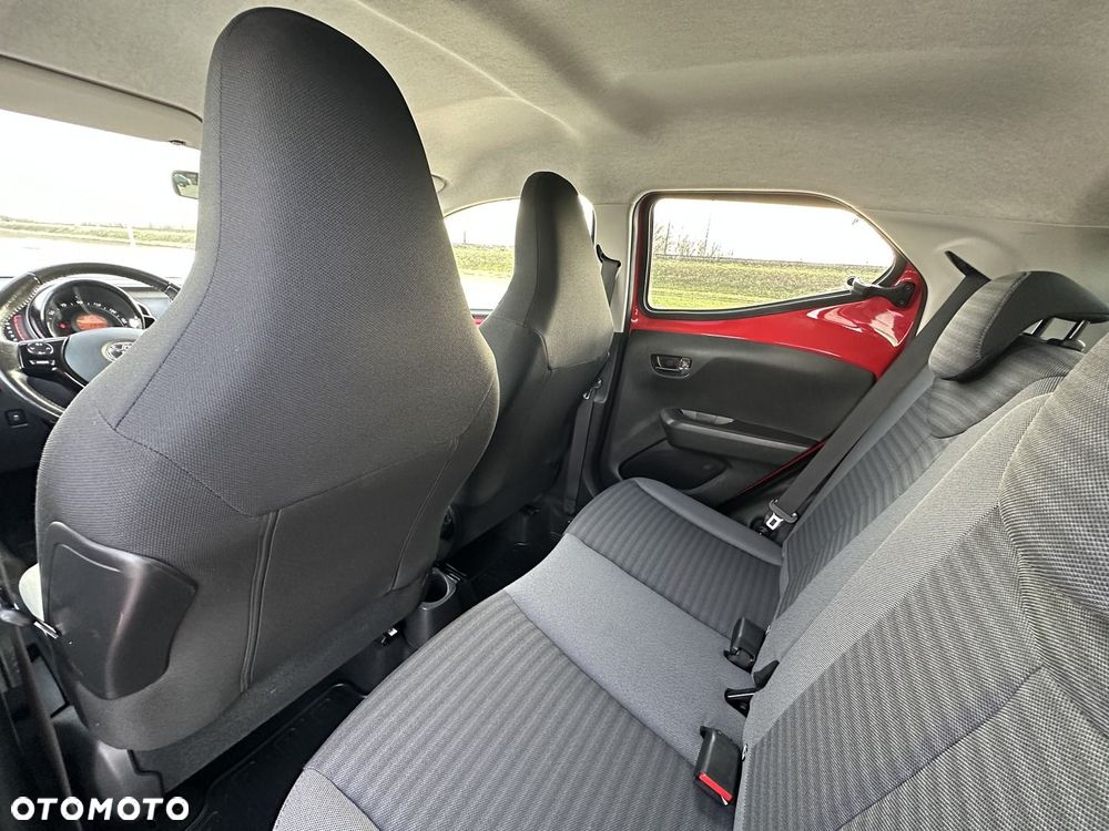 Toyota Aygo - 10