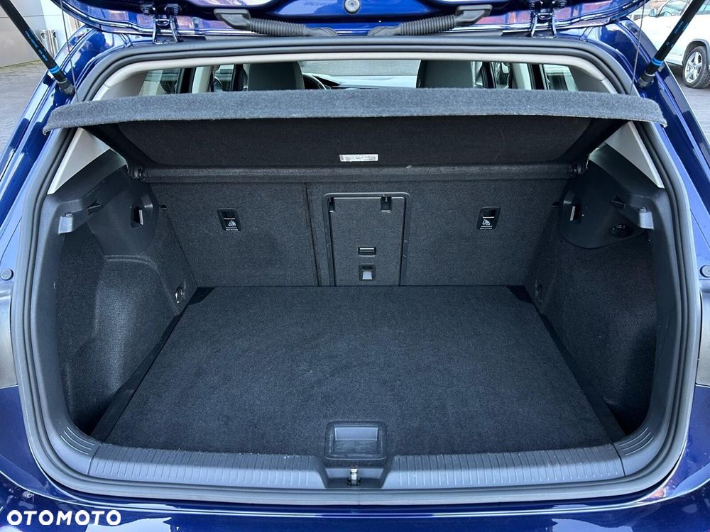 Volkswagen Golf 1.5 TSI EVO Life - 10