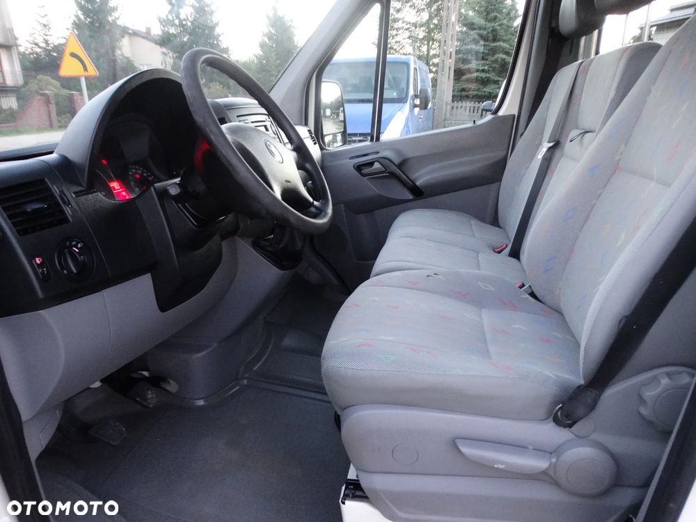 Volkswagen Crafter - 14