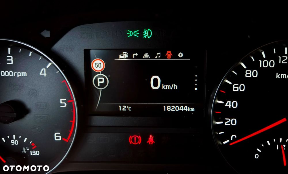 Kia Sportage 2,0 CRDI AWD GT Line - 26