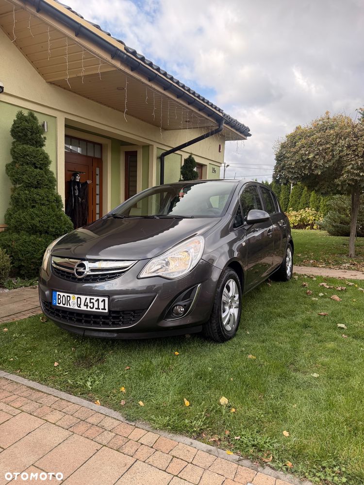 Opel Corsa 1.2 16V Cosmo - 20