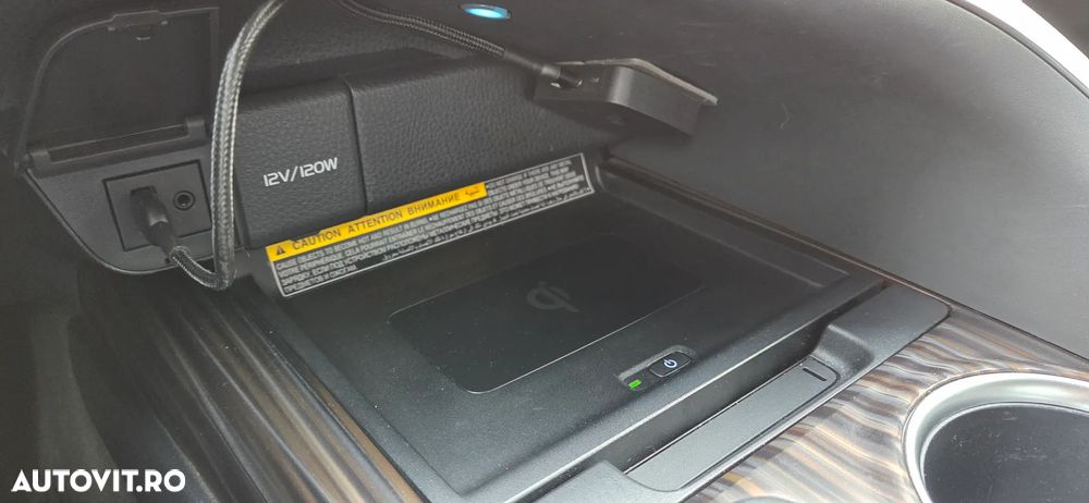 Toyota Camry 2.5 Exclusive - 22