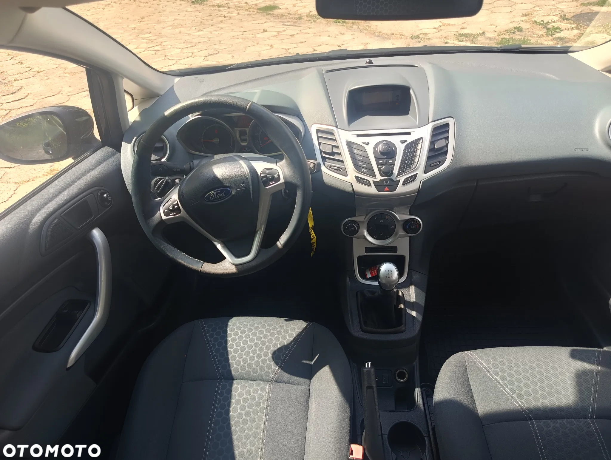 Ford Fiesta 1.4 TDCi Titanium - 25