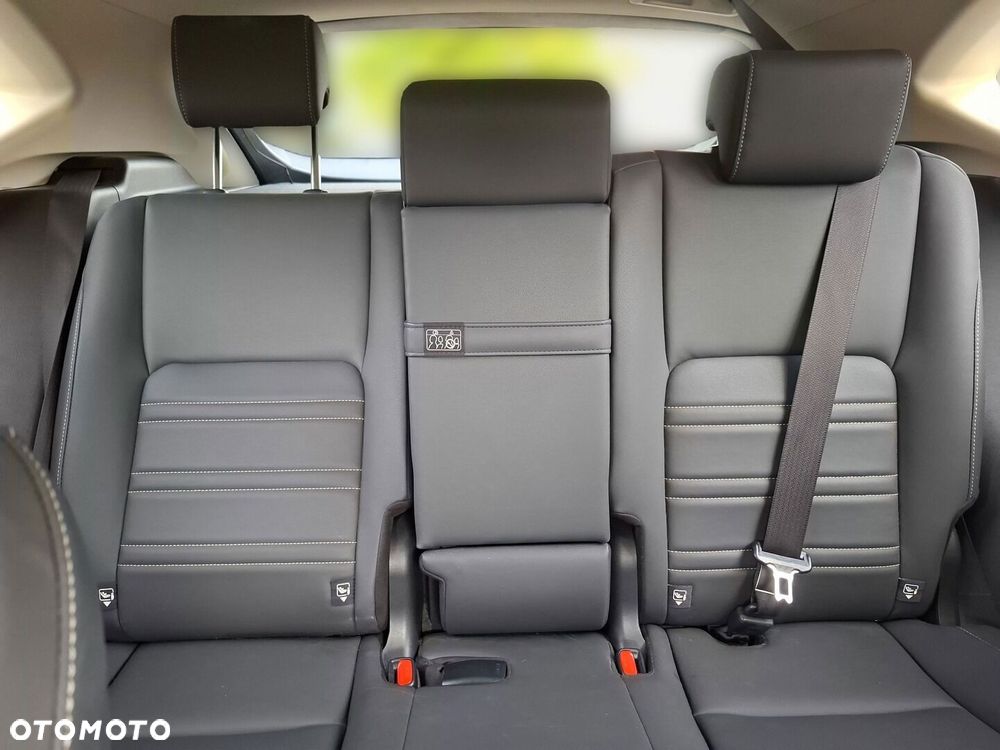 Lexus NX 300 F Impression AWD - 34