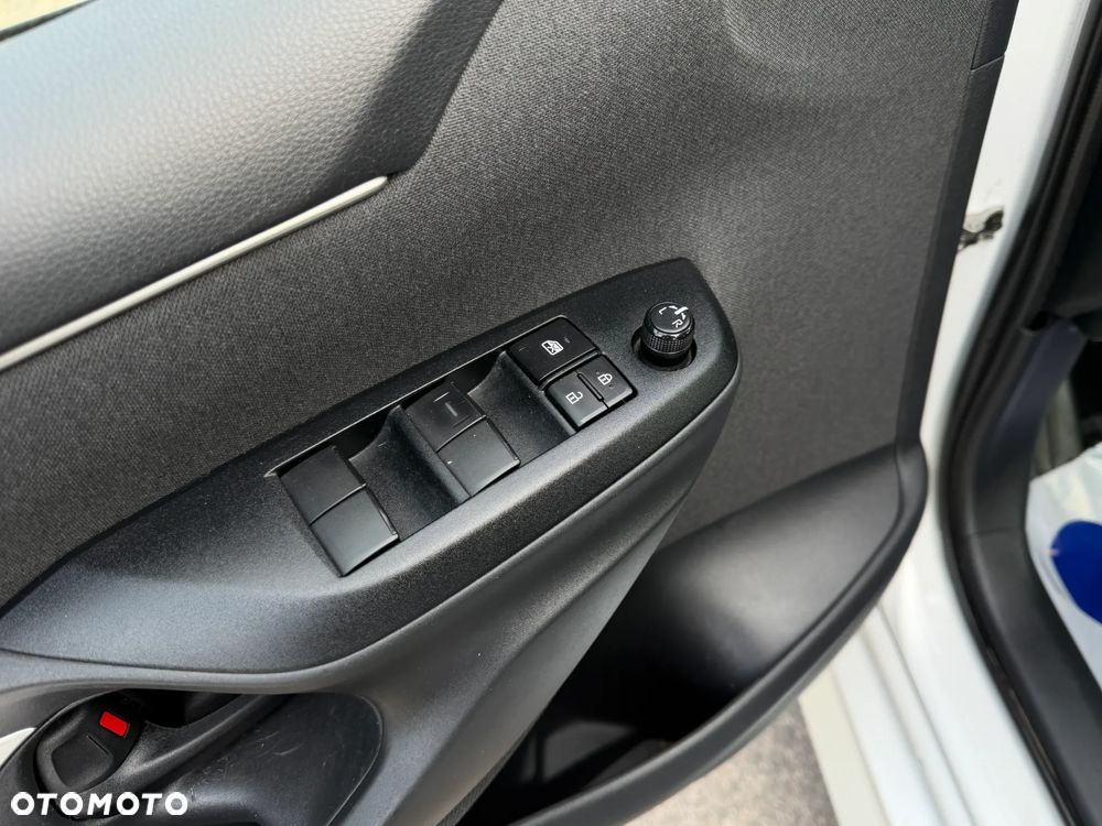 Toyota Yaris Hybrid 1.5 Comfort - 29