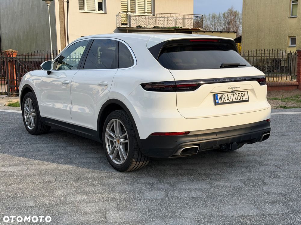 Porsche Cayenne - 3