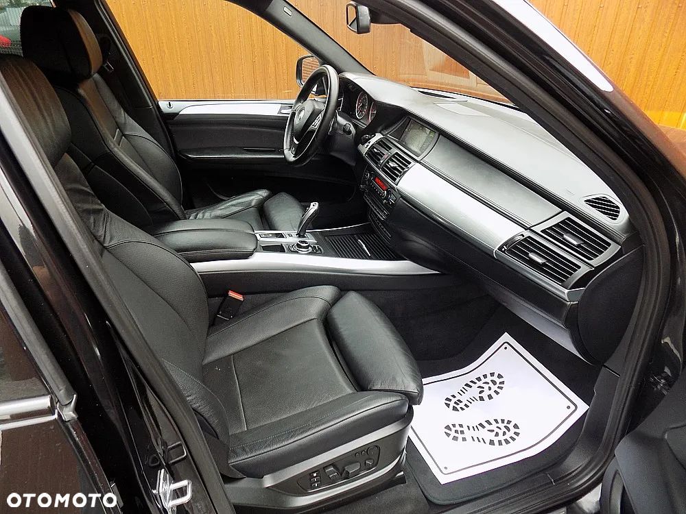 BMW X5 M M50d Sport-Aut - 8