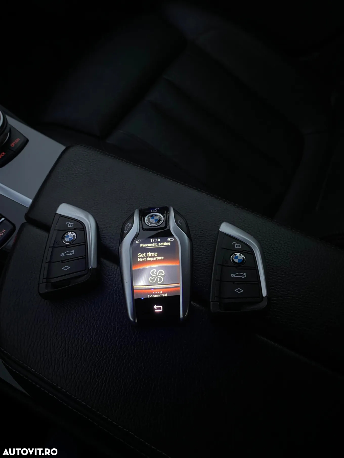 BMW Seria 5 520d xDrive AT - 15