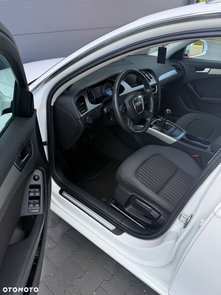 Audi A4 Avant 2.0 TFSI Ambition - 15