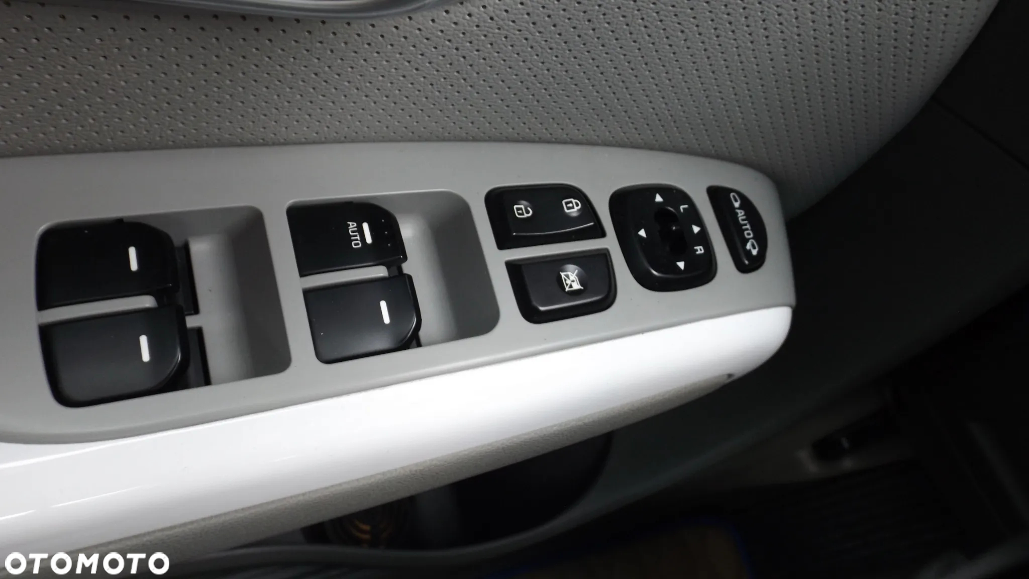 Kia Soul EV - 21
