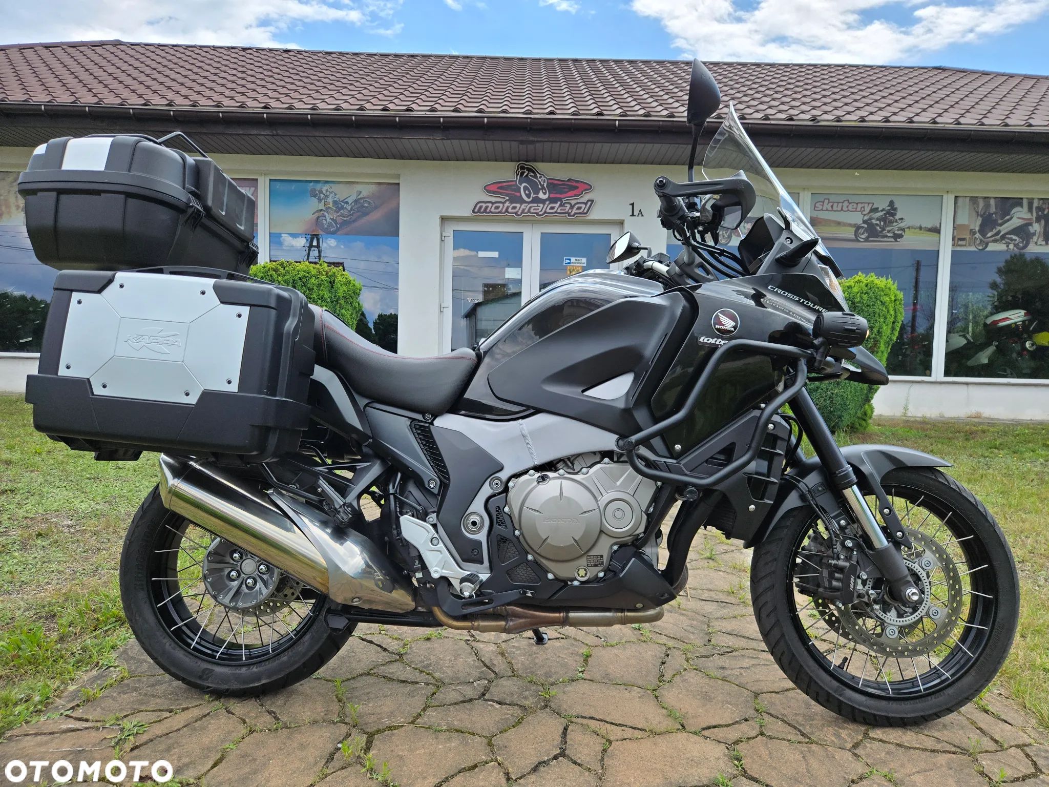 Honda VFR - 1