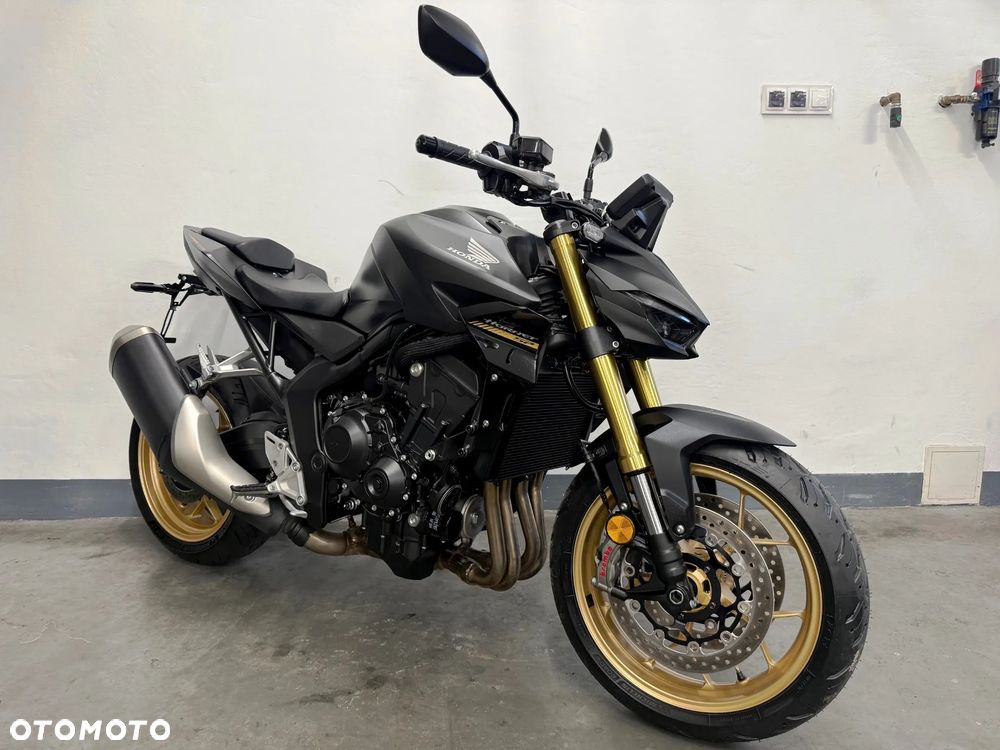 Honda Hornet - 1
