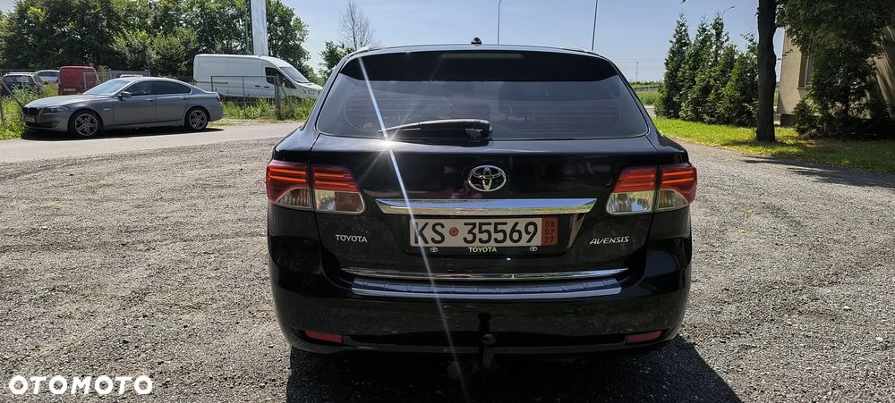 Toyota Avensis 2.0 D-4D PowerBoost Active - 39