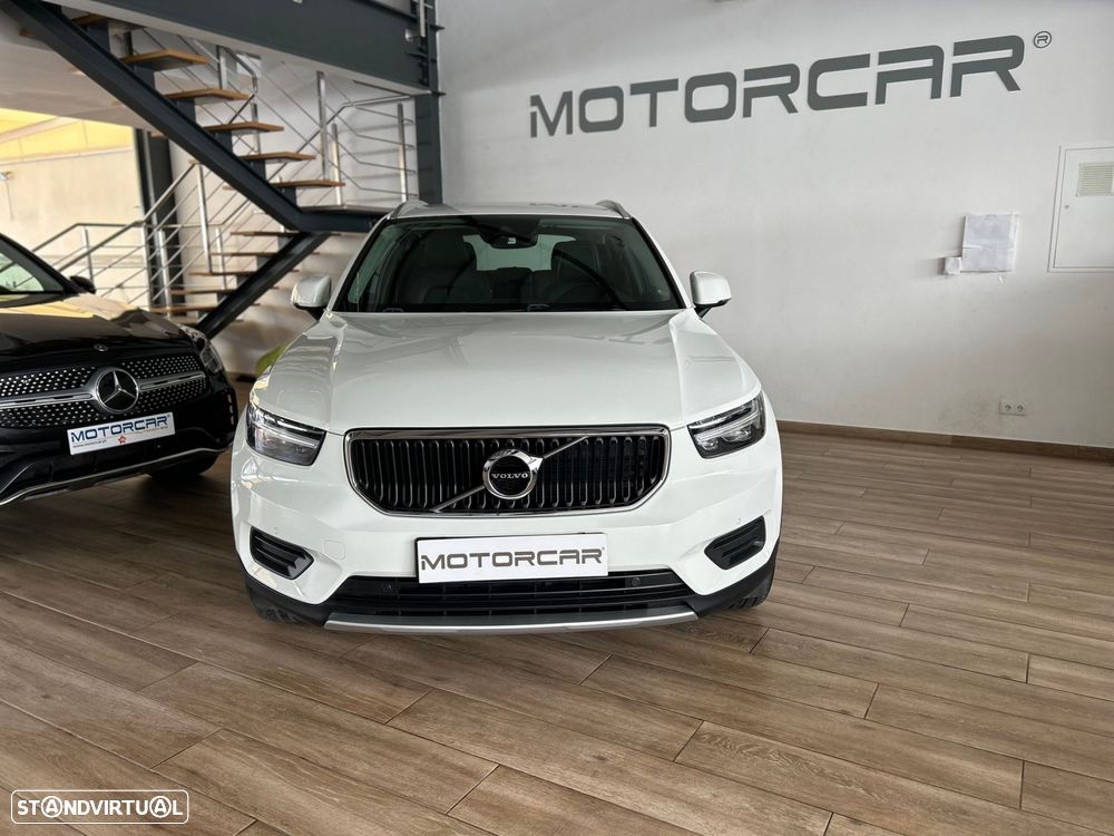 Volvo XC 40 2.0 D3 Momentum Plus Geartronic - 2
