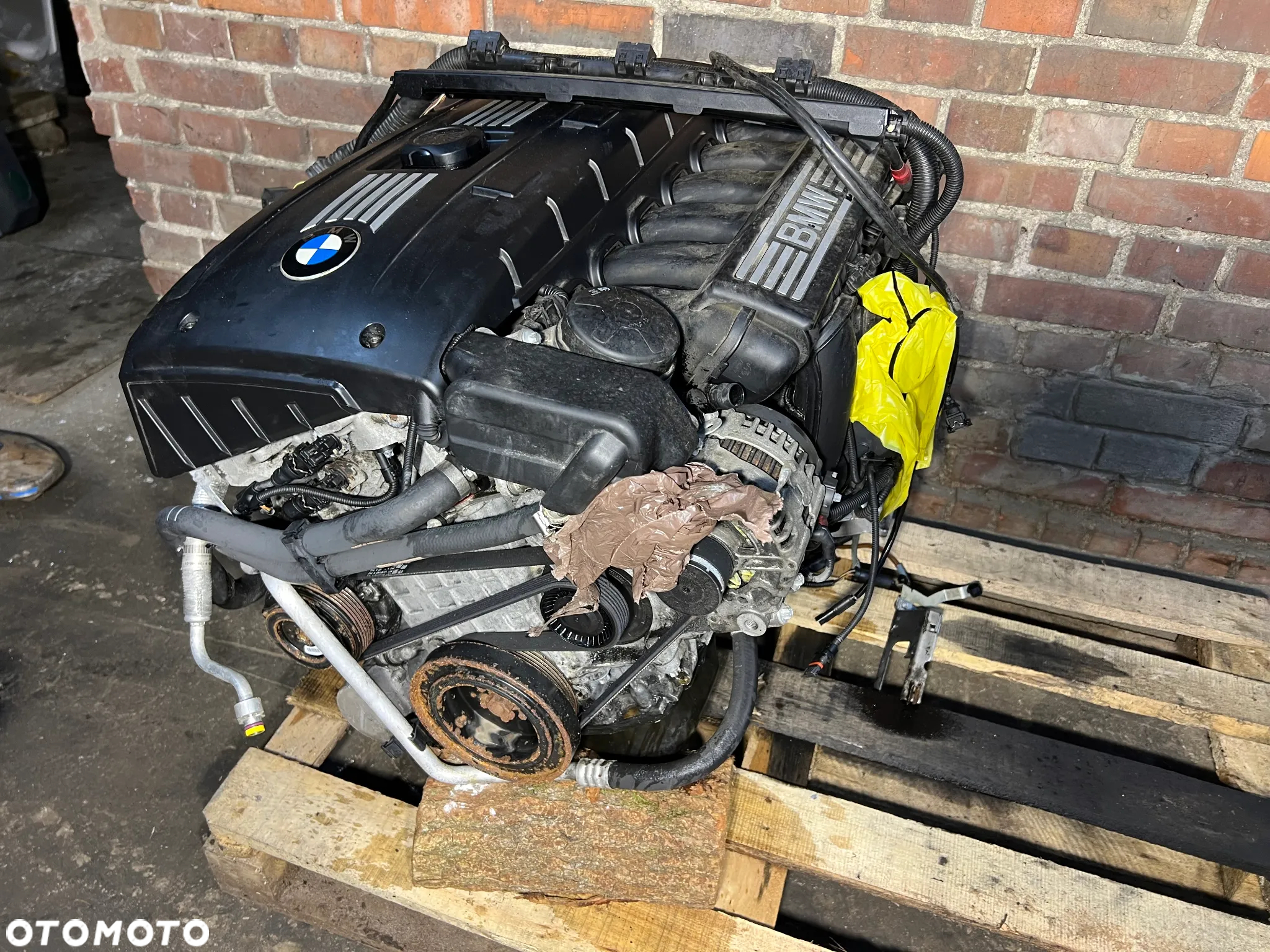 BMW E60 E90 E91 E92 E93 F10 F11  SILNIK N53B30A 195tys km    KOMPLETNY Z WTRYSKAMI INDEKS 09 - 7
