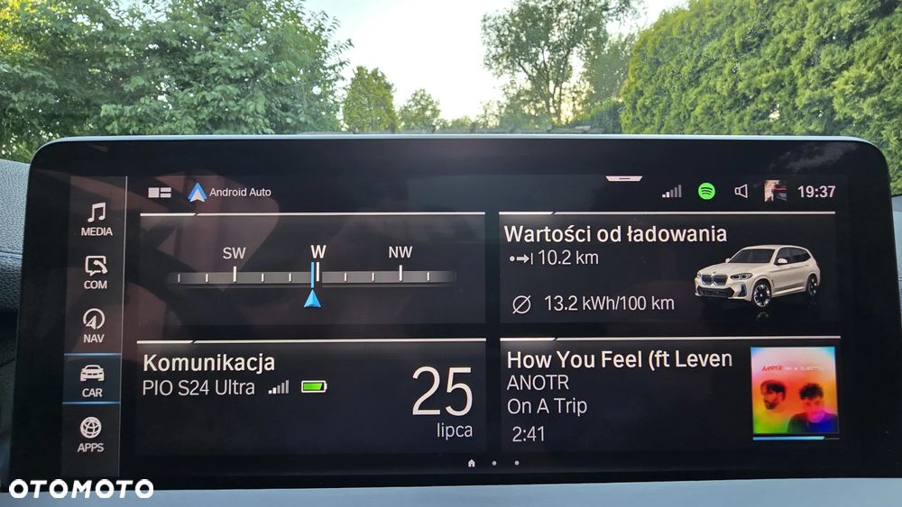 BMW iX3 Impressive - 11