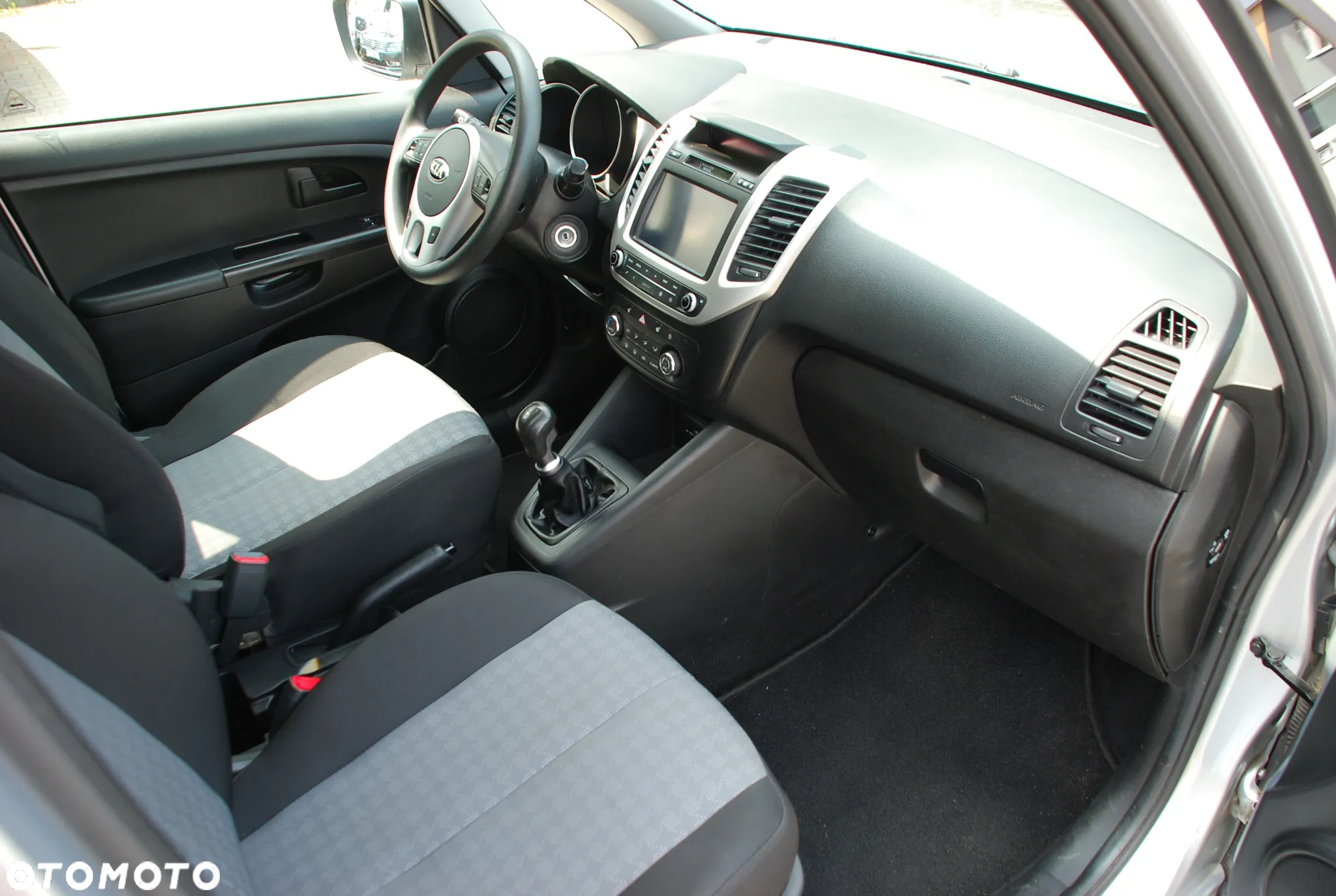 Kia Venga 1.4 CVVT Business Line - 2