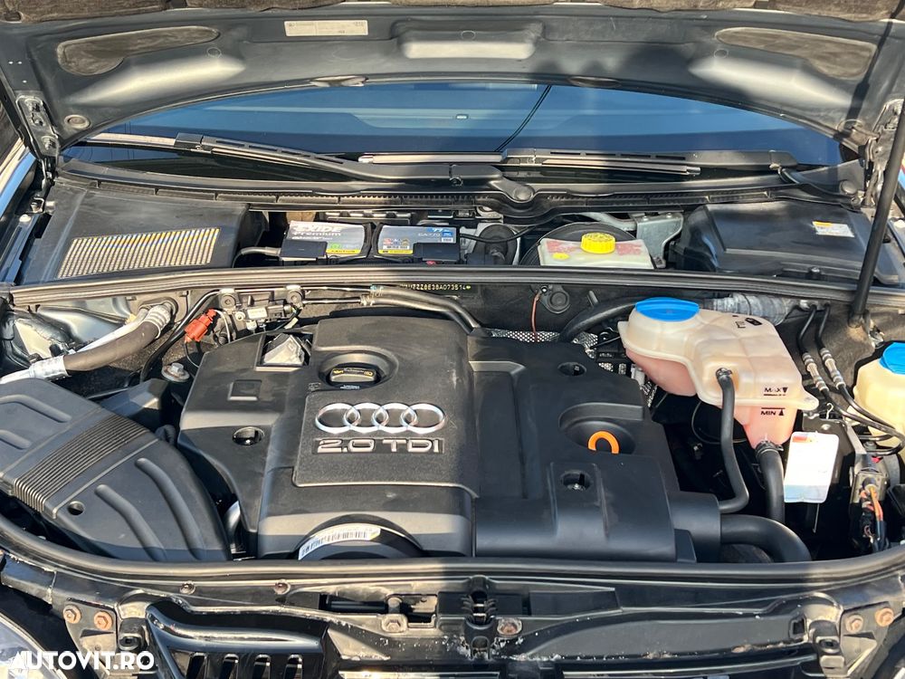 Audi A4 Avant 2.0 TDI - 10