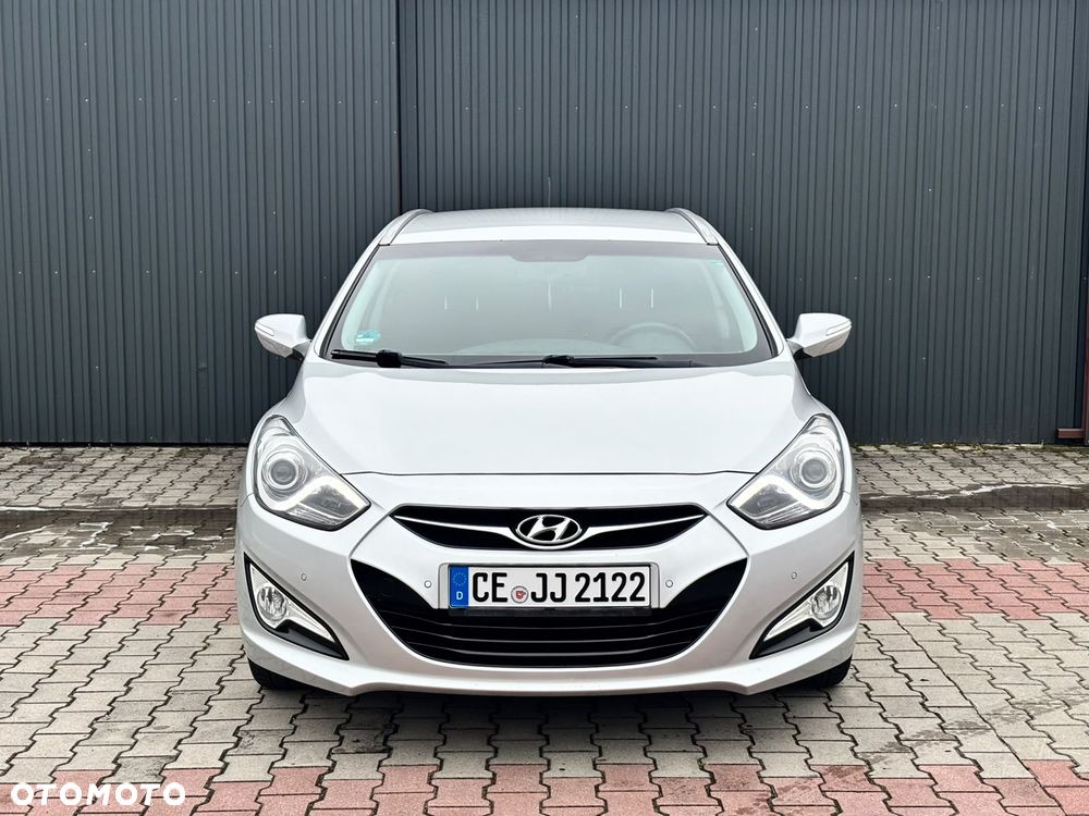Hyundai i40 i40cw 1.7 CRDi Fifa World Cup Edition - 5