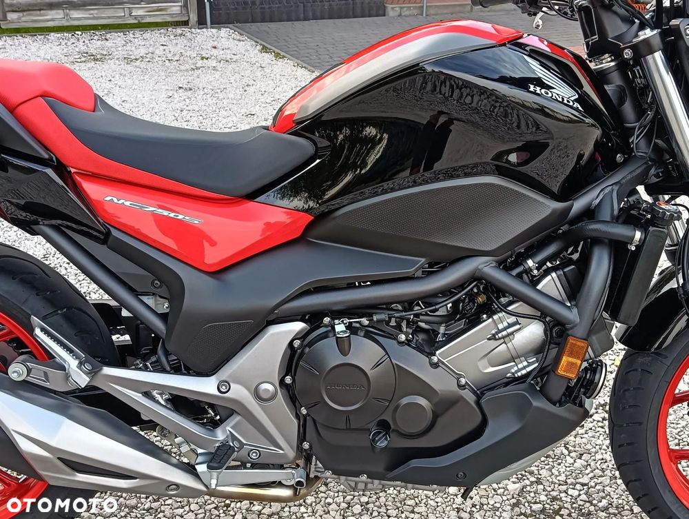 Honda NC - 19