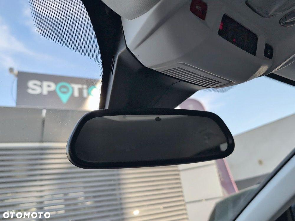 Peugeot 3008 1.2 PureTech Allure Pack S&S EAT8 - 30