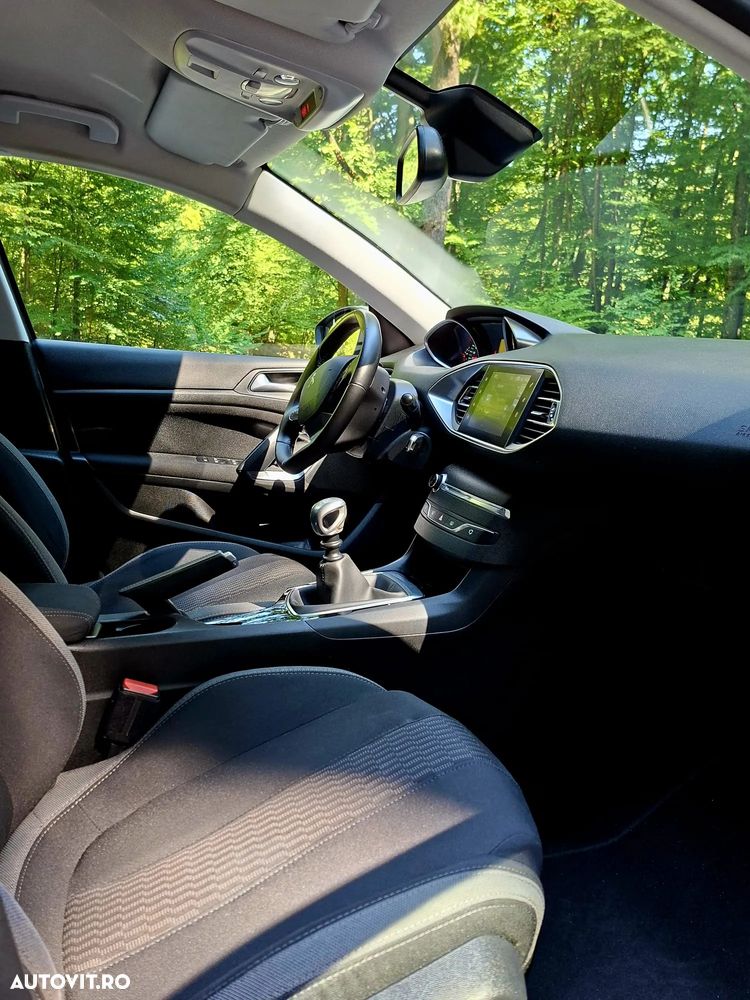 Peugeot 308 SW BlueHDi 120 Stop & Start Active - 8