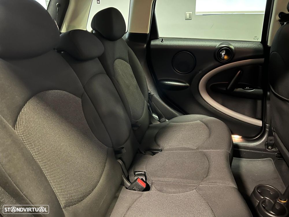 MINI Countryman Cooper D - 6