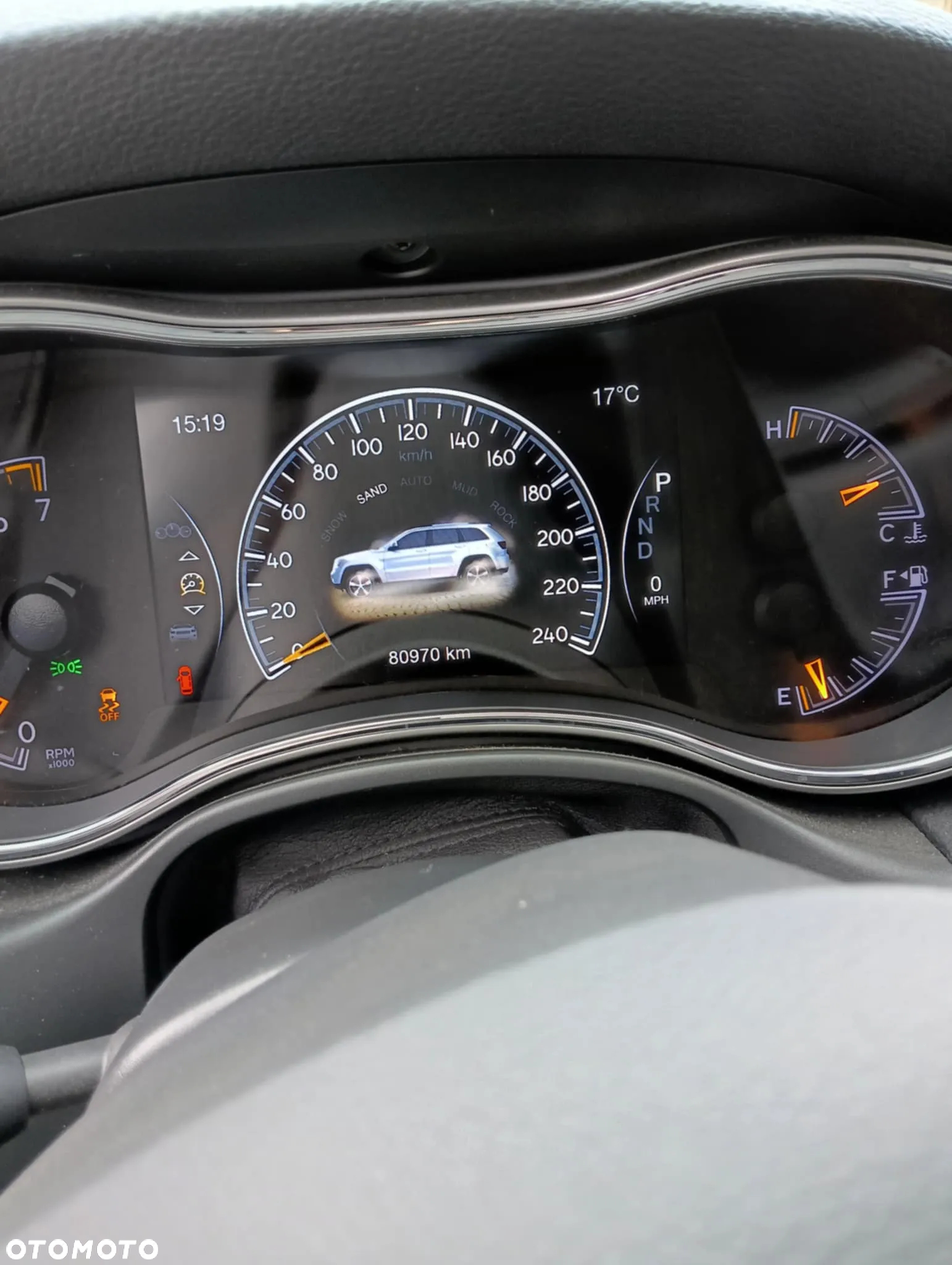 Jeep Grand Cherokee - 10