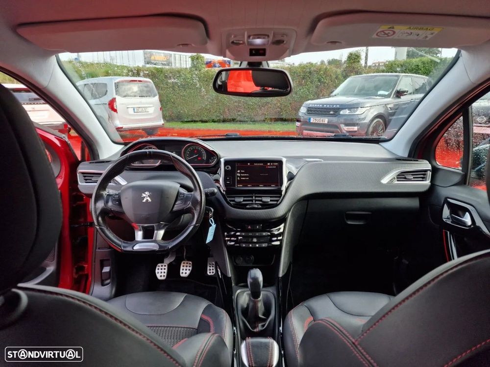 Peugeot 2008 1.2 PureTech GT Line - 14