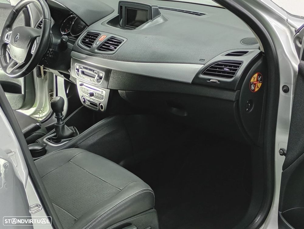 Renault Fluence 1.5 dCi Exclusive - 23