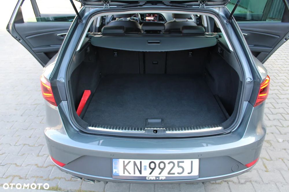 Seat Leon ST 1.4 TSI ACT Start&Stop DSG FR - 32