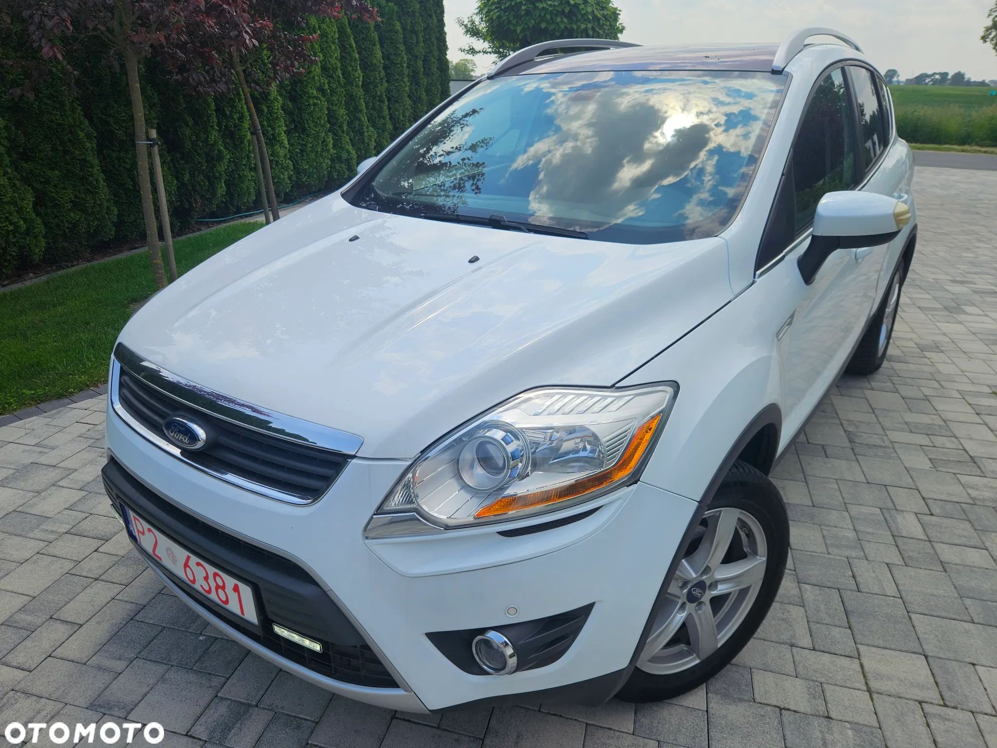 Ford Kuga 2.0 TDCi 4WD Titanium - 1