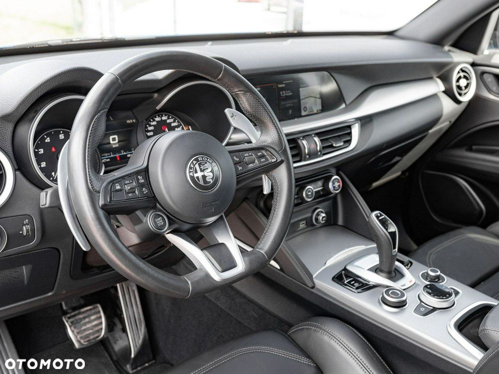 Alfa Romeo Stelvio 2.0 Turbo Veloce Q4 - 7