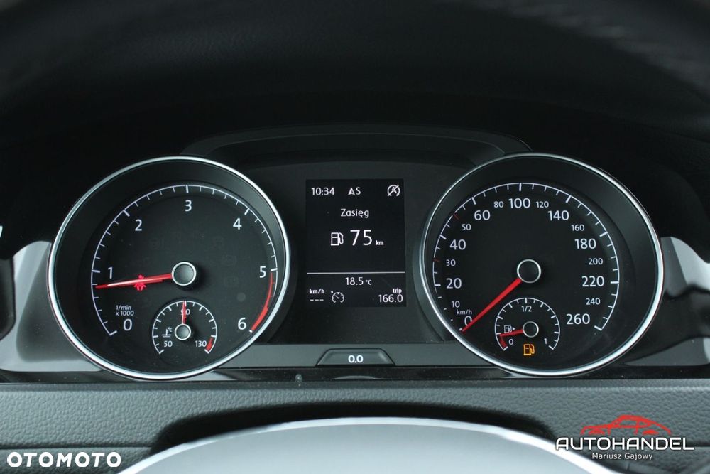 Volkswagen Golf - 14
