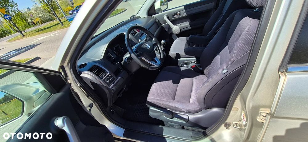 Honda CR-V - 10